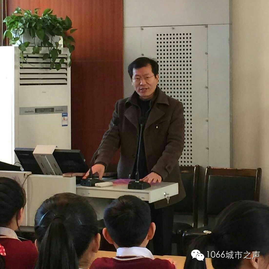 雙方領導講話，同學們聽得都好認真??！