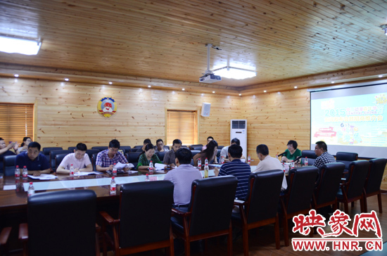 2015中原動(dòng)漫嘉年華6月13日將在“百匯地·動(dòng)漫谷”閃亮啟幕。