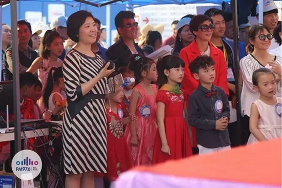 等等，這畫風轉(zhuǎn)變太快我不明白了，看見啥了突然這么高興？