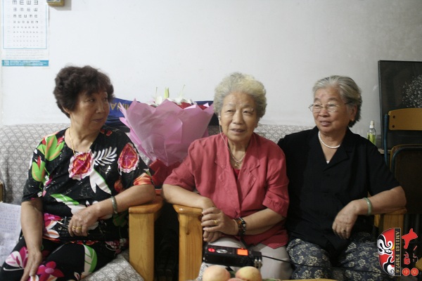 越調(diào)名老藝人雷桂花、劉巧蓮、劉玉蘭回首往事