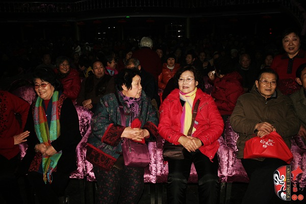 豫劇《朝陽(yáng)溝》銀環(huán)媽扮演者、著名豫劇表演藝術(shù)家楊華瑞，著名豫劇表演藝術(shù)家王素君