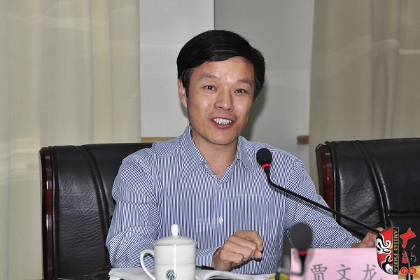 河南豫劇院副院長(zhǎng)、三團(tuán)團(tuán)長(zhǎng)賈文龍