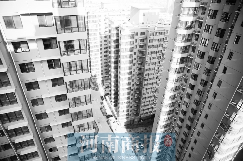 今年鄭州在商品房小區(qū)、經(jīng)適房小區(qū)內(nèi)配建的公租房，將面向社會(huì)輪候供應(yīng) 楊東華/攝