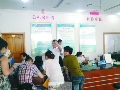 戶口掛靠市人才中心的大學畢業(yè)生可申請公租房 戶口掛靠市人才中心的大學畢業(yè)生可申請公租房