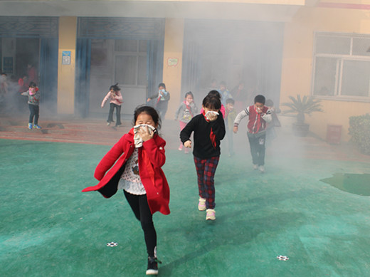 做好防護措施 做好防護措施