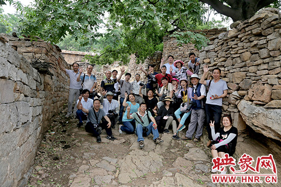 臺(tái)灣攝影藝術(shù)交流團(tuán) 臺(tái)灣攝影藝術(shù)交流團(tuán)