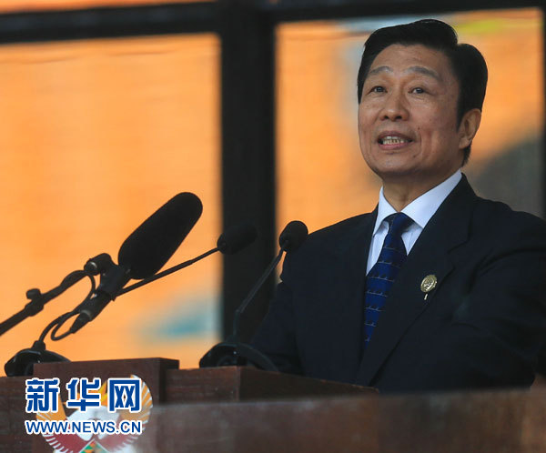 12月10日，國家副主席李源潮在南非約翰內(nèi)斯堡出席南非政府為前總統(tǒng)曼德拉舉行大型官方追悼活動(dòng)并致辭。