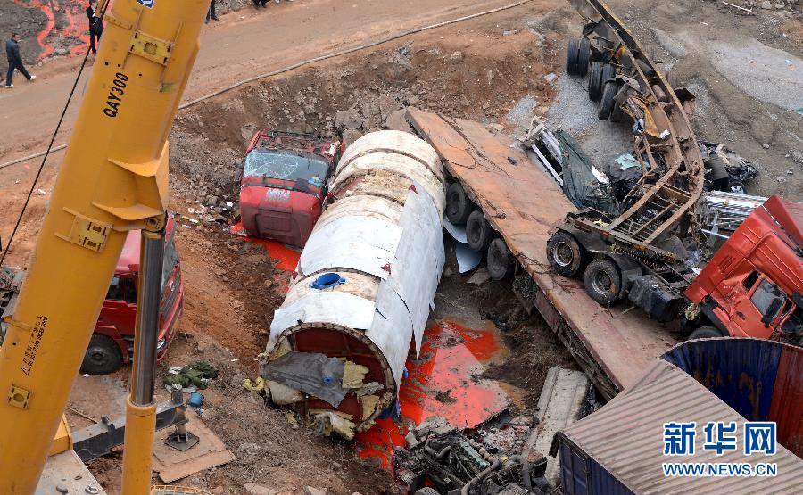 河南義昌大橋坍塌事故現(xiàn)場附近河流恢復(fù)原樣 監(jiān)測稱未出現(xiàn)污染 河南義昌大橋坍塌事故現(xiàn)場附近河流恢復(fù)原樣 監(jiān)測稱未出現(xiàn)污染