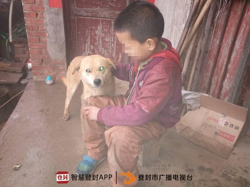 女子婚內出軌常年不回家 扔下三個孩子跟別人過 女子婚內出軌常年不回家 扔下三個孩子跟別人過