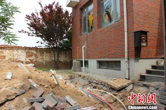 河北聽證會(huì)代表遭連續(xù)報(bào)復(fù)已不敢回家居住(圖)