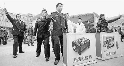 “小品執(zhí)法”。