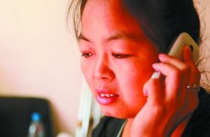 每次給家人打電話，史女士都會(huì)很難過。