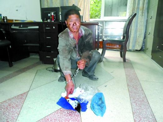   目前張遠(yuǎn)已被刑事拘留。