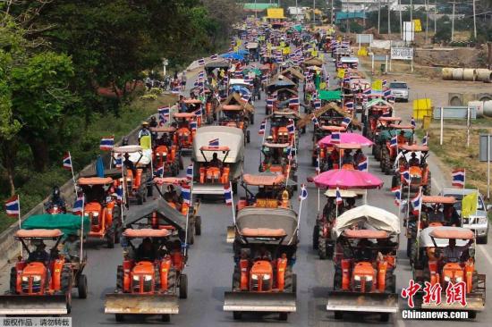 泰國稻農(nóng)取消機(jī)場(chǎng)示威 外媒稱或得到償債允諾 泰國稻農(nóng)取消機(jī)場(chǎng)示威 外媒稱或得到償債允諾