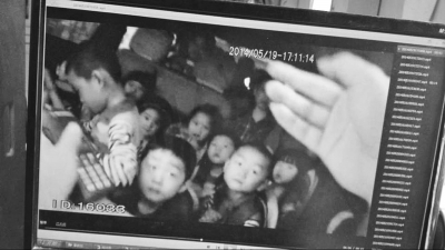 執(zhí)法記錄儀還原當(dāng)時(shí)畫(huà)面 執(zhí)法記錄儀還原當(dāng)時(shí)畫(huà)面