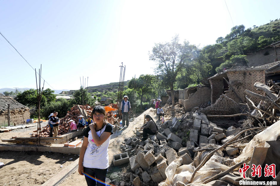 甘肅定西地震:岷縣永光村救援現(xiàn)場(chǎng)直擊 甘肅定西地震:岷縣永光村救援現(xiàn)場(chǎng)直擊