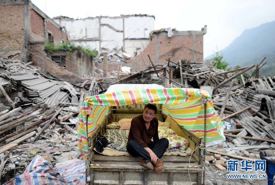 直擊震區(qū)：生活，依然在繼續(xù)