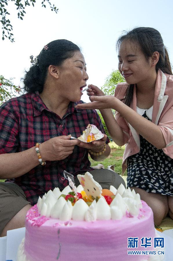 那些年，感動過我們的母親