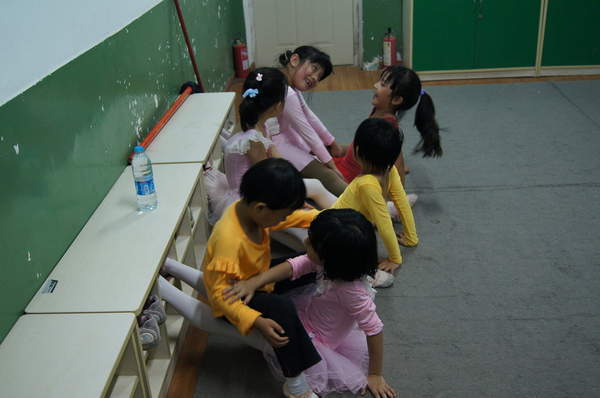 藝校妹子到底有多苦？