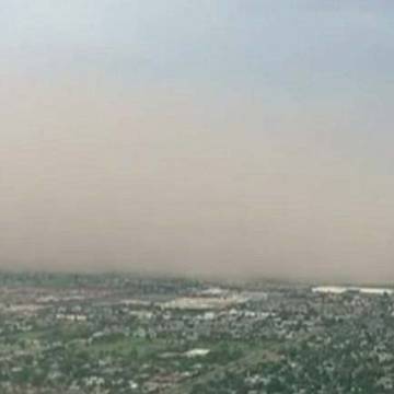 特大沙塵暴襲擊美國(guó)