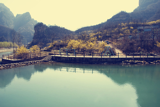 有一種呼喚，叫春天里的蟒河！