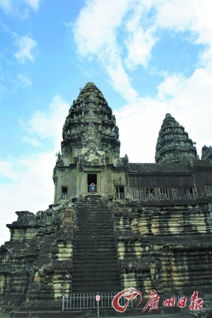 小吳哥,就是開頭提及的吳哥窟代表性景致的所在地。