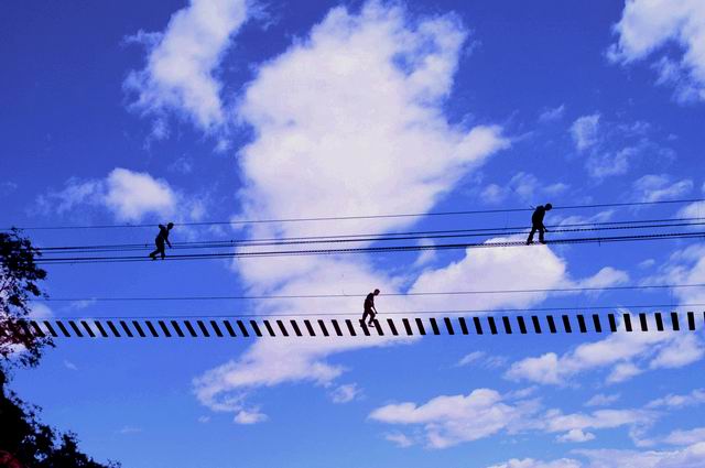 帶你走進5A景區(qū)“新兵”龍?zhí)洞髰{谷 帶你走進5A景區(qū)“新兵”龍?zhí)洞髰{谷