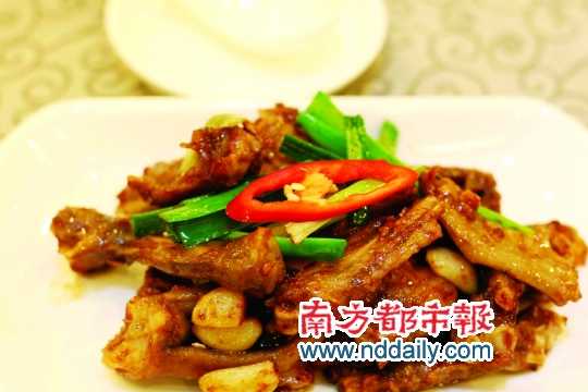 低，是實(shí)惠也是風(fēng)格俗 是喜劇也是味道