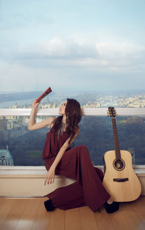 周秀娜美妝寫(xiě)真迷人女人味