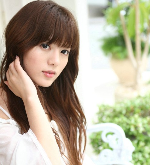 面對污染的環(huán)境我們如何護理秀發(fā) 面對污染的環(huán)境我們如何護理秀發(fā)