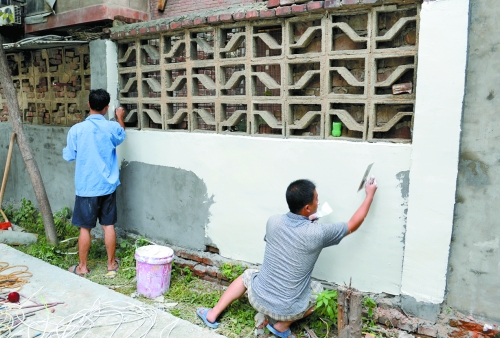 　老舊小區(qū)改造完畢后，“年輕”了、“身價”也漲了。
