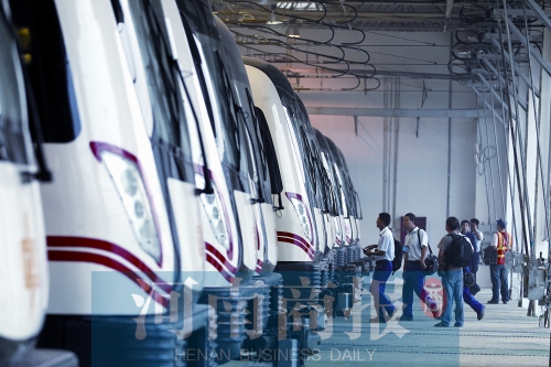 關(guān)于地鐵的任何一個小信息，都牽動著人們的神經(jīng)。