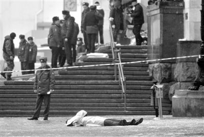 12月29日，俄羅斯南部城市伏爾加格勒火車站發(fā)生爆炸，已造成至少18人死亡，40人受傷。