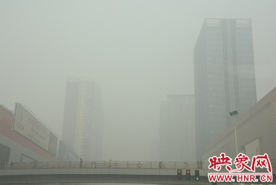 “霧霾”，應(yīng)該是2013年人們最不能忘記的詞語