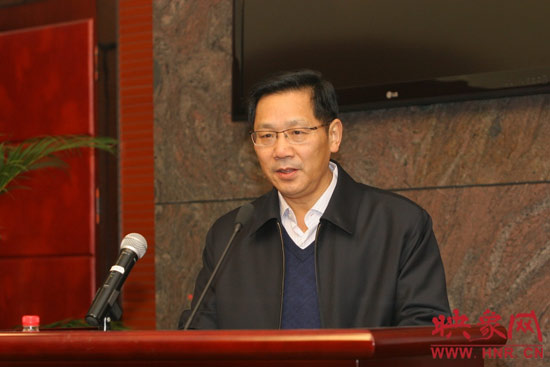 河南人民廣播電臺臺長李新全在映象網(wǎng)上線儀式上講話 河南人民廣播電臺臺長李新全在映象網(wǎng)上線儀式上講話