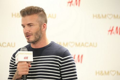 貝克漢姆與妻子發(fā)展副業(yè)日賺337萬(wàn)新臺(tái)幣(圖)