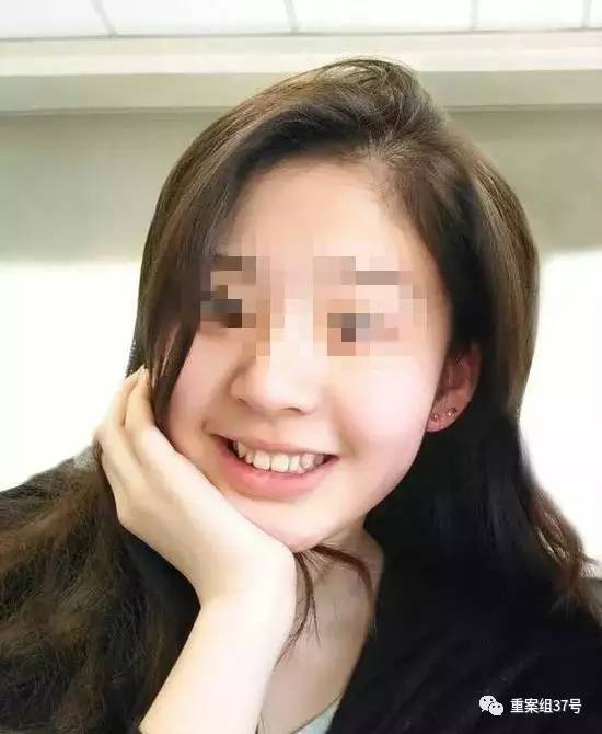 17歲高中男生教室里掐死女同學(xué)，被訴故意殺人和強奸