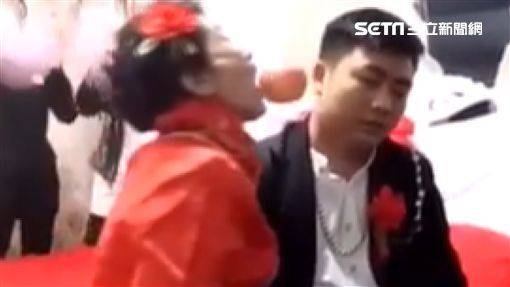 30歲新郎娶72歲新娘 30歲新郎娶72歲新娘