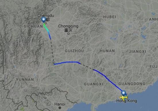  圖片來自航空網(wǎng)站flightradar24，圖顯示飛機(jī)安全降落成都