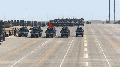 日本網(wǎng)友第一次看中國建軍節(jié)閱兵直播 啥反應(yīng)？