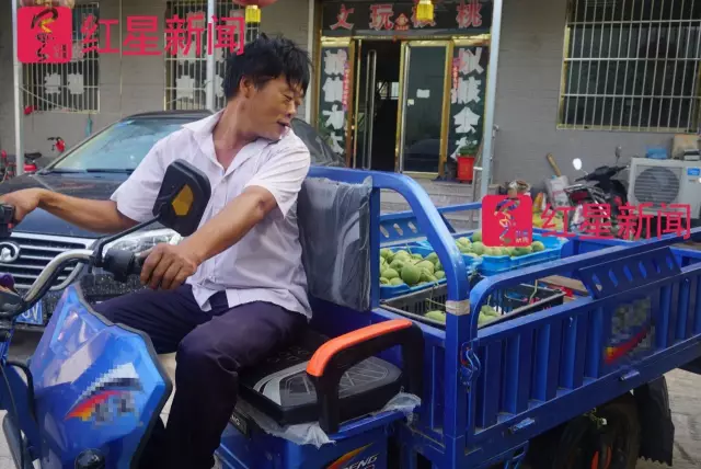 文玩核桃遇冷由幾萬一對降到5元沒人要？商戶否認