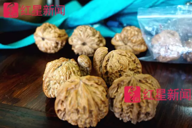 文玩核桃遇冷由幾萬一對降到5元沒人要？商戶否認