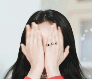 從李敏鎬到李棟旭，再次分手的“男神收割機”裴秀智被嘲太花心？