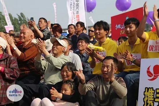 看你們的表情就知道，你們在想，再來一段！