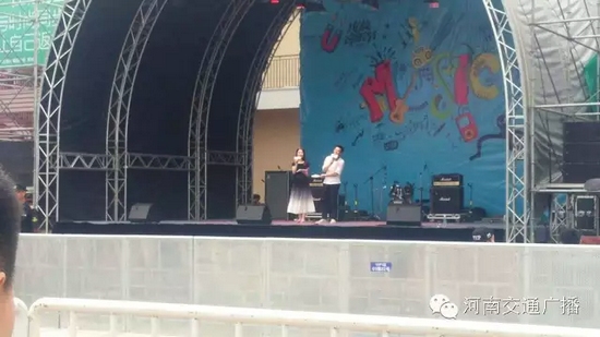 河南交通廣播主持人佳音、彎彎、朱浩都登上了優(yōu)放舞臺，優(yōu)放，交廣在這里！