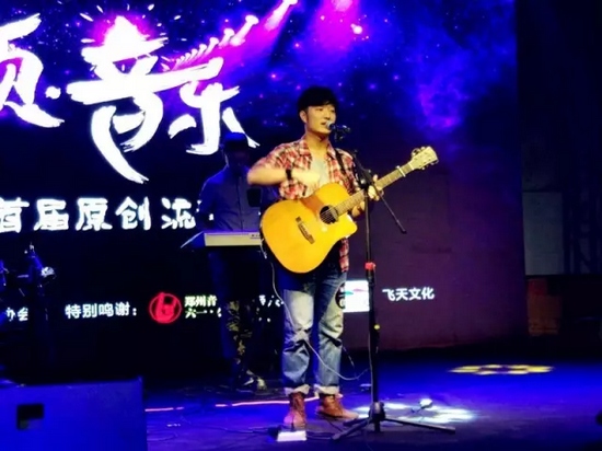 020號 阿勁《拾荒者》 020號 阿勁《拾荒者》