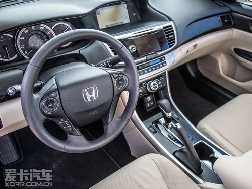 本田第九代雅閣的內(nèi)飾 本田第九代雅閣的內(nèi)飾