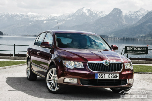 斯柯達2013款昊銳前臉細(xì)節(jié)提前曝光