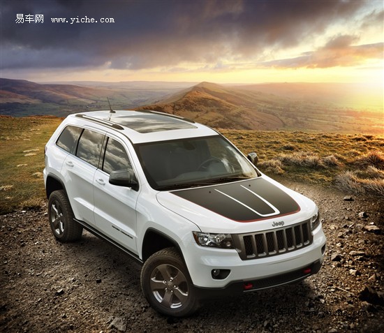 2012年9月公布的Jeep大切諾基Trailhawk 2012年9月公布的Jeep大切諾基Trailhawk