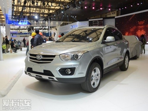 一汽奔騰X80諜照曝光 一汽奔騰X80諜照曝光